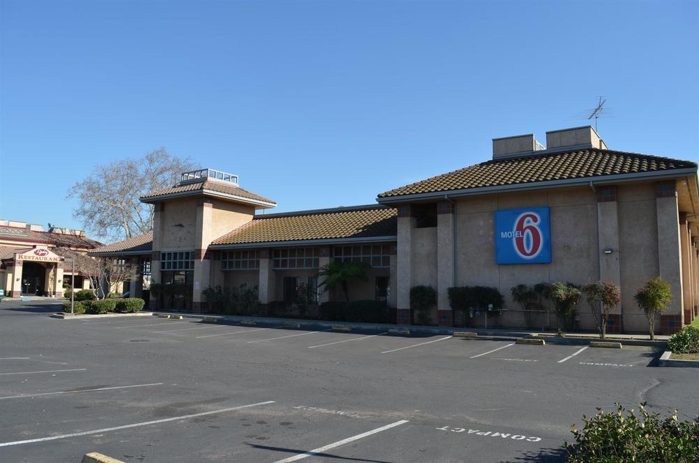 Motel 6 Oakdale, Ca Ngoại thất bức ảnh