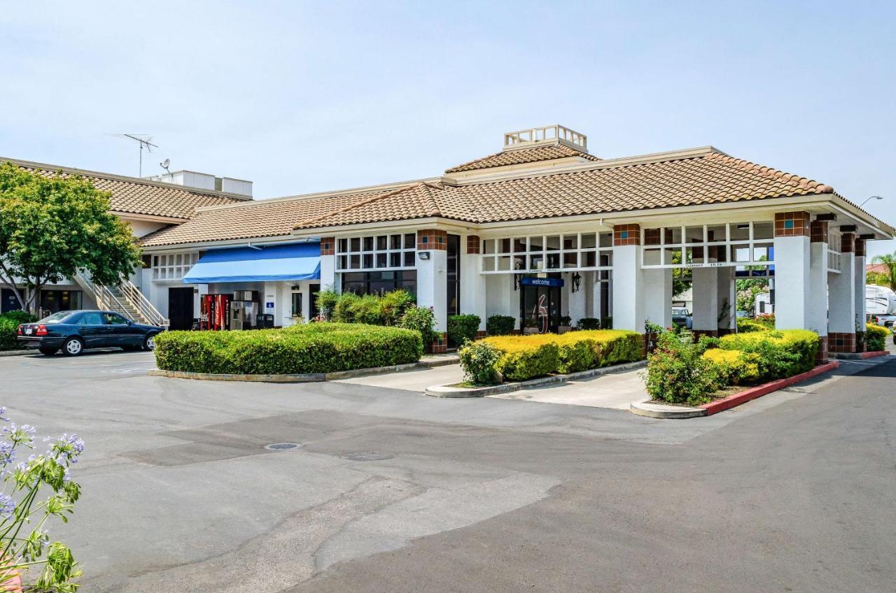 Motel 6 Oakdale, Ca Ngoại thất bức ảnh