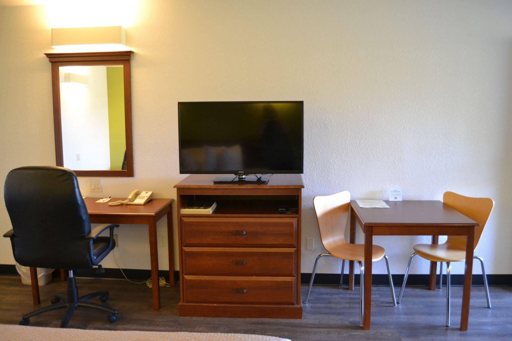 Motel 6 Oakdale, Ca Ngoại thất bức ảnh